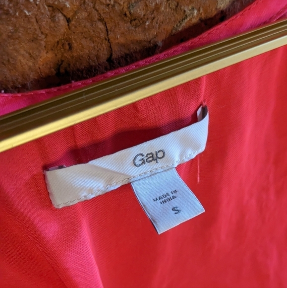 Gap Small Florescent Pink Tank Top Blouse w/ Frayed Accent - Picture 4 of 9